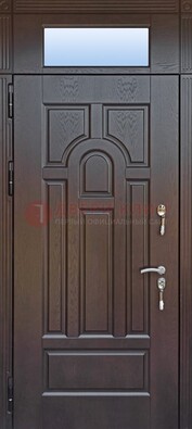 Железная дверь с фрамугой в коричневом цвете ДФГ-22 в Коломне