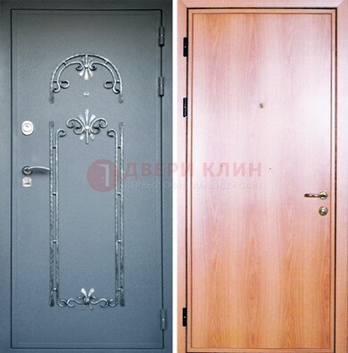 Железная дверь с ковкой ламинат внутри ДК-11 в квартиру в Коломне