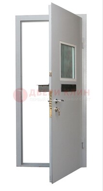 Белая металлическая дверь в кассу ДКС-1 в Коломне