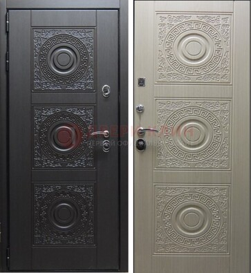 Темная стальная дверь с МДФ ДМ-161 для коттеджа в Коломне