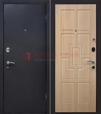 Черная железная дверь с порошковым покрытием ДП-187 в Коломне