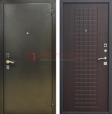 Темная железная дверь с порошковым напылением и терморазрывом МДФ Махагон ДП-286 в Коломне