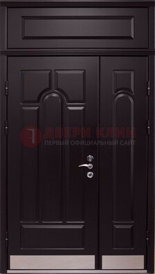 Парадная дверь с металлическими вставками ДПР-47 и фрамугой в Коломне