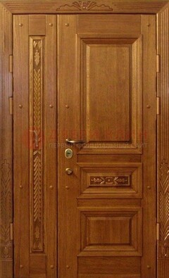 Распашная металлическая парадная дверь ДПР-62 в Коломне