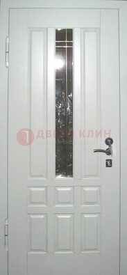 Белая металлическая дверь со стеклом ДС-1 в загородный дом в Коломне