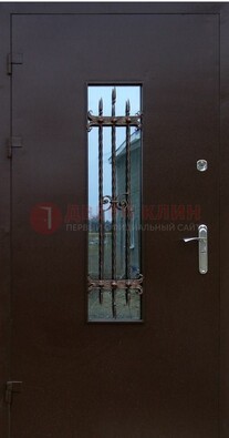 Надежная металлическая дверь со стеклом и ковкой ДСК-47 в Коломне