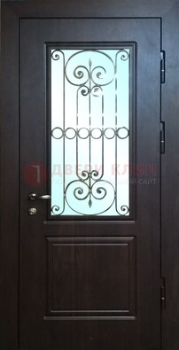Железная дверь со стеклом и ковкой ДСК-65 для общественных зданий в Курске