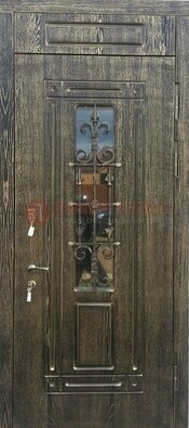 Зеленая входная дверь со стеклом и ковкой ДСК-67 в Коломне