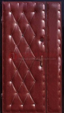 Бордовая тамбурная дверь ДТМ-25 в Коломне
