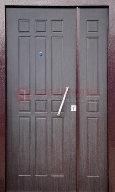 Коричневая тамбурная дверь ДТМ-30 в Коломне