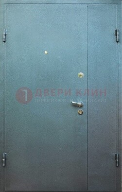 Серая тамбурная дверь ДТМ-34 в Волхове