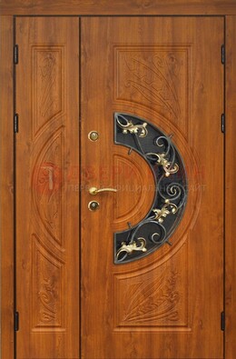 Входная дверь цвета золотой дуб с виноритом и ковкой ДВТ-176 в Коломне