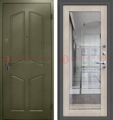 Зеленая стальная дверь с МДФ панелями и зеркалом ДЗ-137 в Коломне