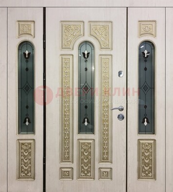 Светлая железная дверь с МДФ и витражом ВЖ-34 в Коломне